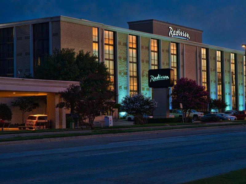 Radisson Hotel Fort Worth North-Fossil Creek Exterior photo